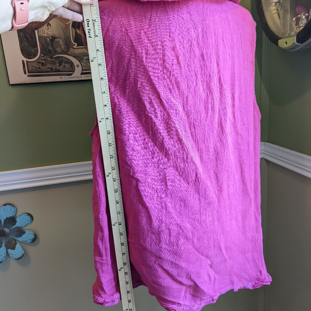 Basement Hoodie linen top - Picture 4 of 10